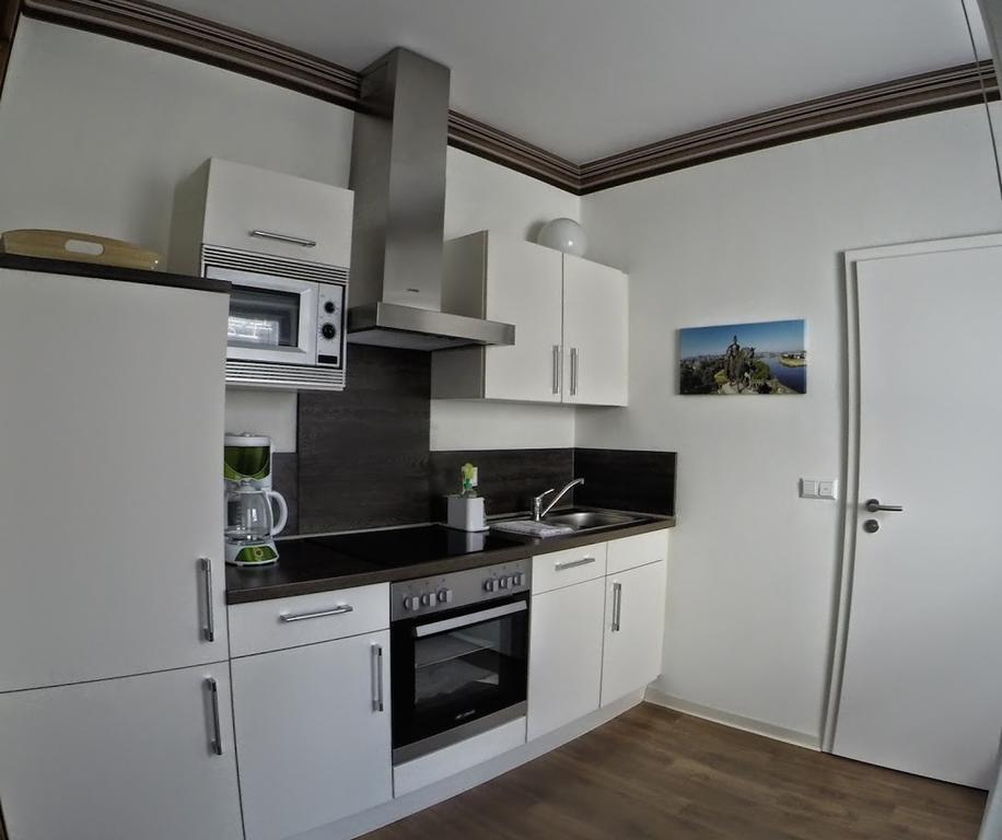 Ferienwohnungen Haus Am Wuerzlaysteig Lehmen Δωμάτιο φωτογραφία