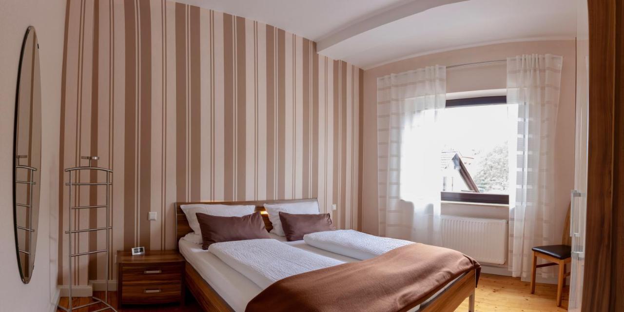 Ferienwohnungen Haus Am Wuerzlaysteig Lehmen Εξωτερικό φωτογραφία